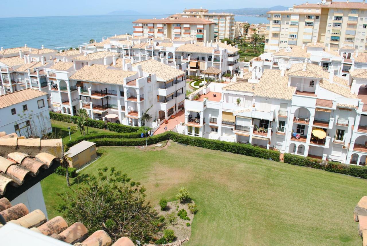 Apartamentos Laguna Beach Torrox Bagian luar foto