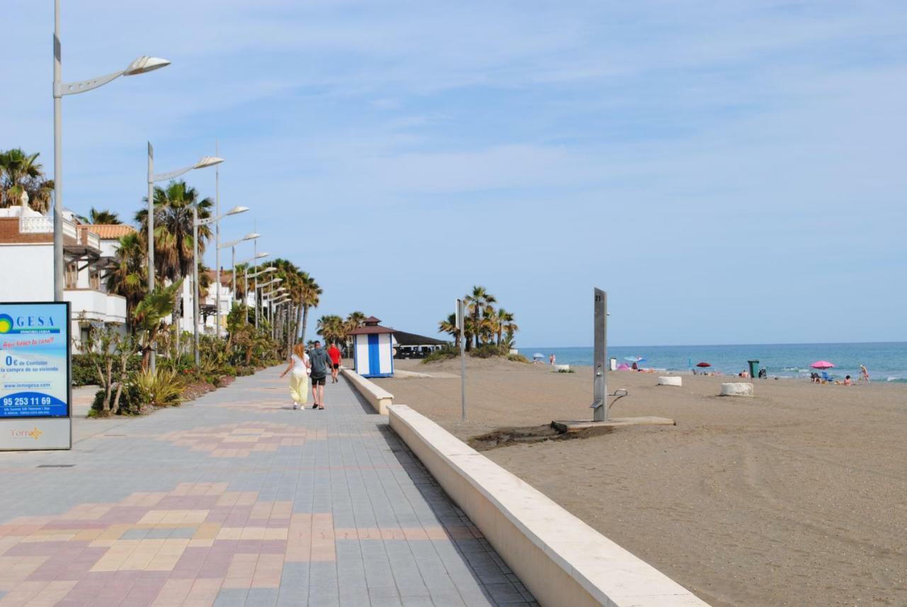 Apartamentos Laguna Beach Torrox Bagian luar foto