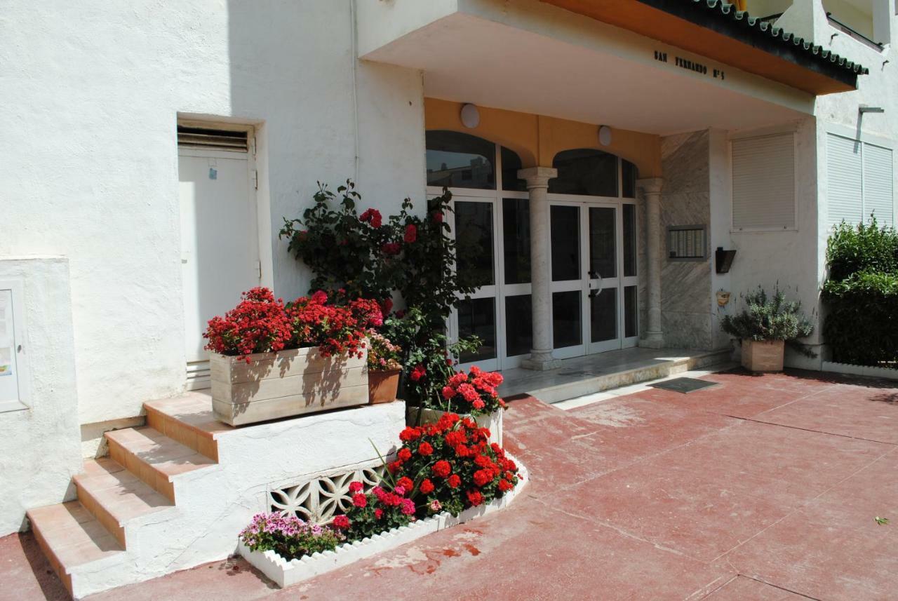 Apartamentos Laguna Beach Torrox Bagian luar foto